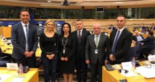 Taulant Balla: Shqiptarët nga 3 parlamentet e Shqipërisë, Kosovës dhe të Maqedonisë bëhen bashkë