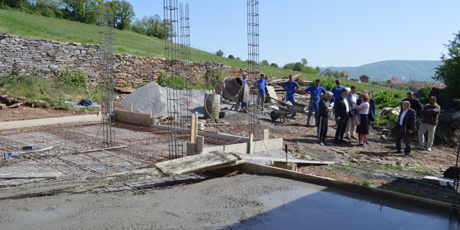 Shtëpia e radhës të cilën po e ndërton Komuna e Malishevës është për Rrahman Kovaçin nga fshati Banjë