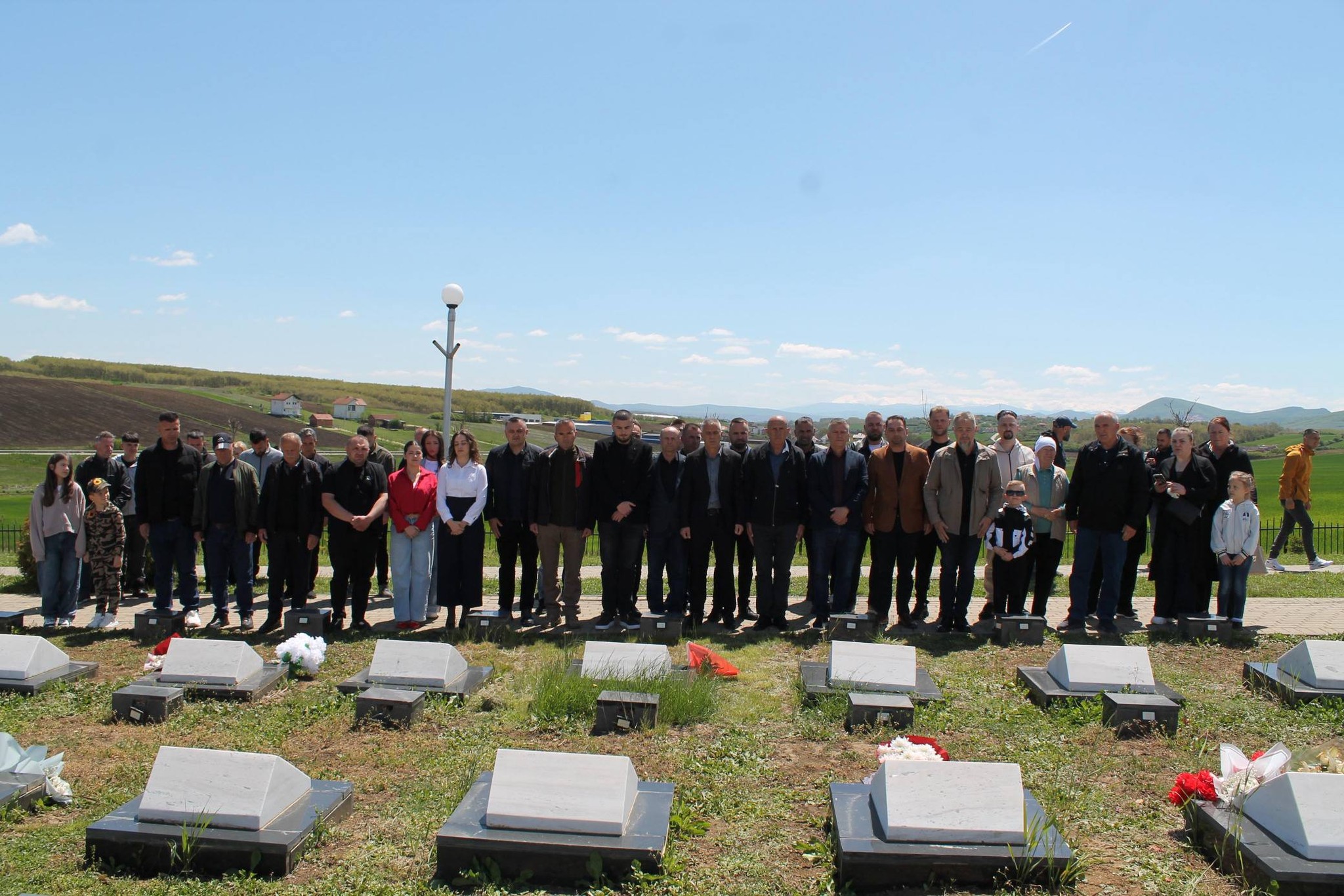 Në Kompleksin e Dëshmorëve në Morinë  u bënë homazhe në nderim të dëshmorëve Naim Xani  Liman Koca dhe Nasuf Goxhuli