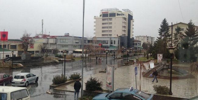 Bekim Jashari: Nga sot, qytetarët e Skenderajt nuk do të paguajnë për shpenzimet në rast të vdekjeve