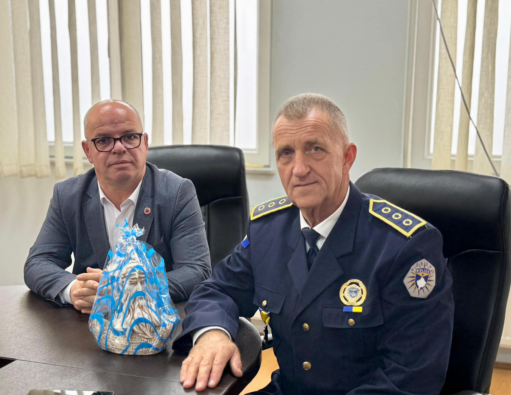 Kryetari Smajl Latifi ka pritur në takim Komandantin e Stacionit Policor në Rahovec