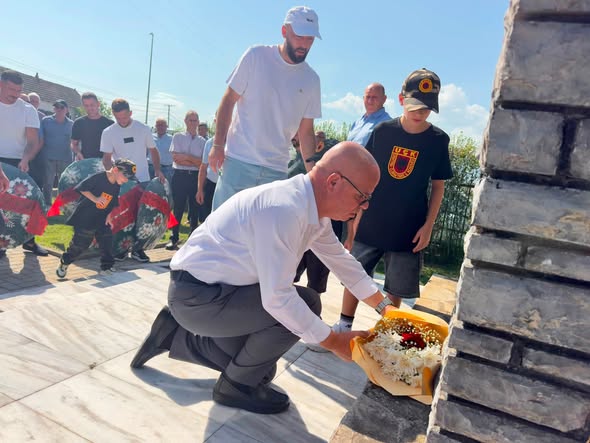 Përkujtohen në përvjetorin e rënies dëshmorët e kombit  Skender Kastrati dhe Sabri Morina