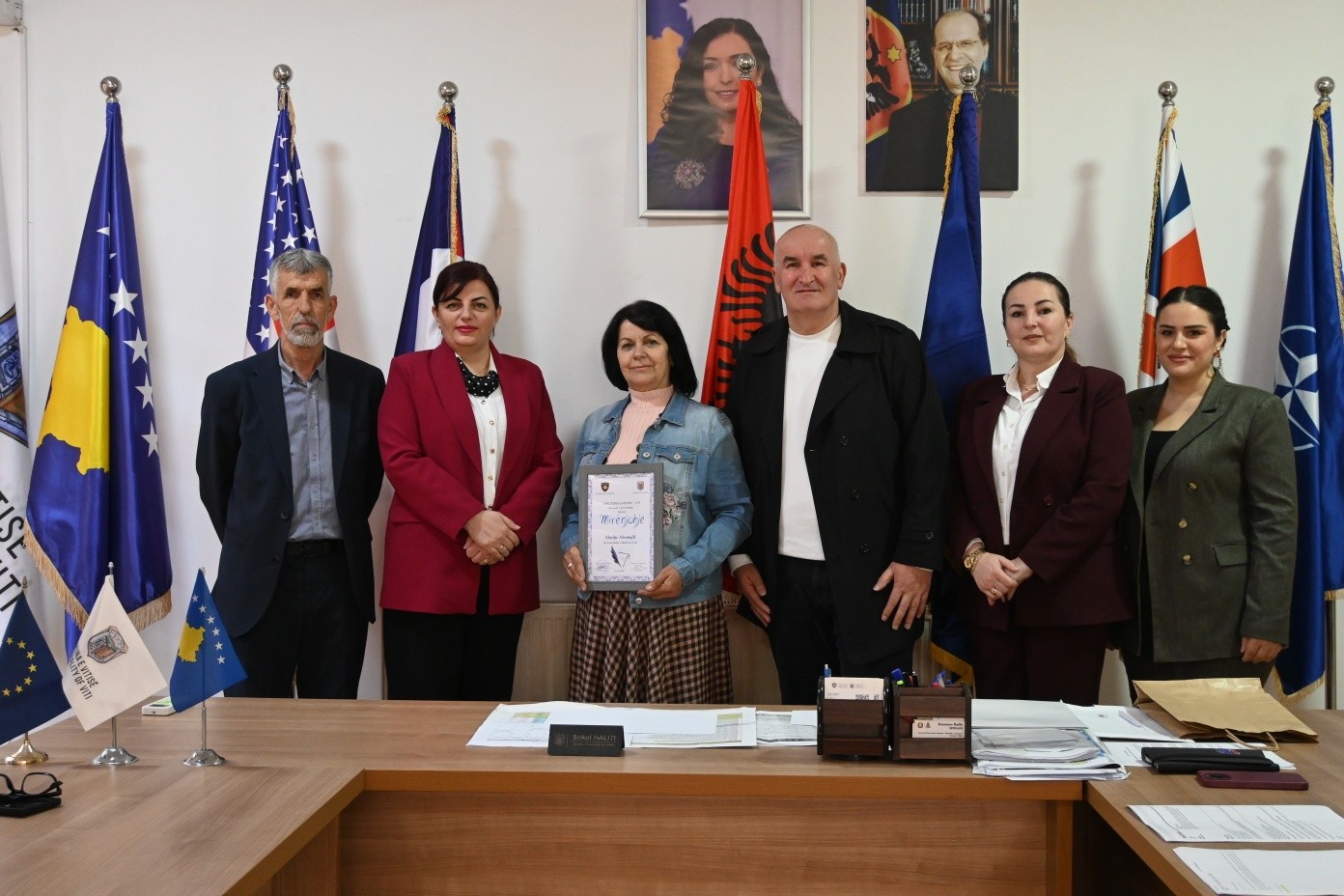 Pensionohet mësimdhënësja Xhulije Xhemajli pas 28 vitesh kontribut në arsim