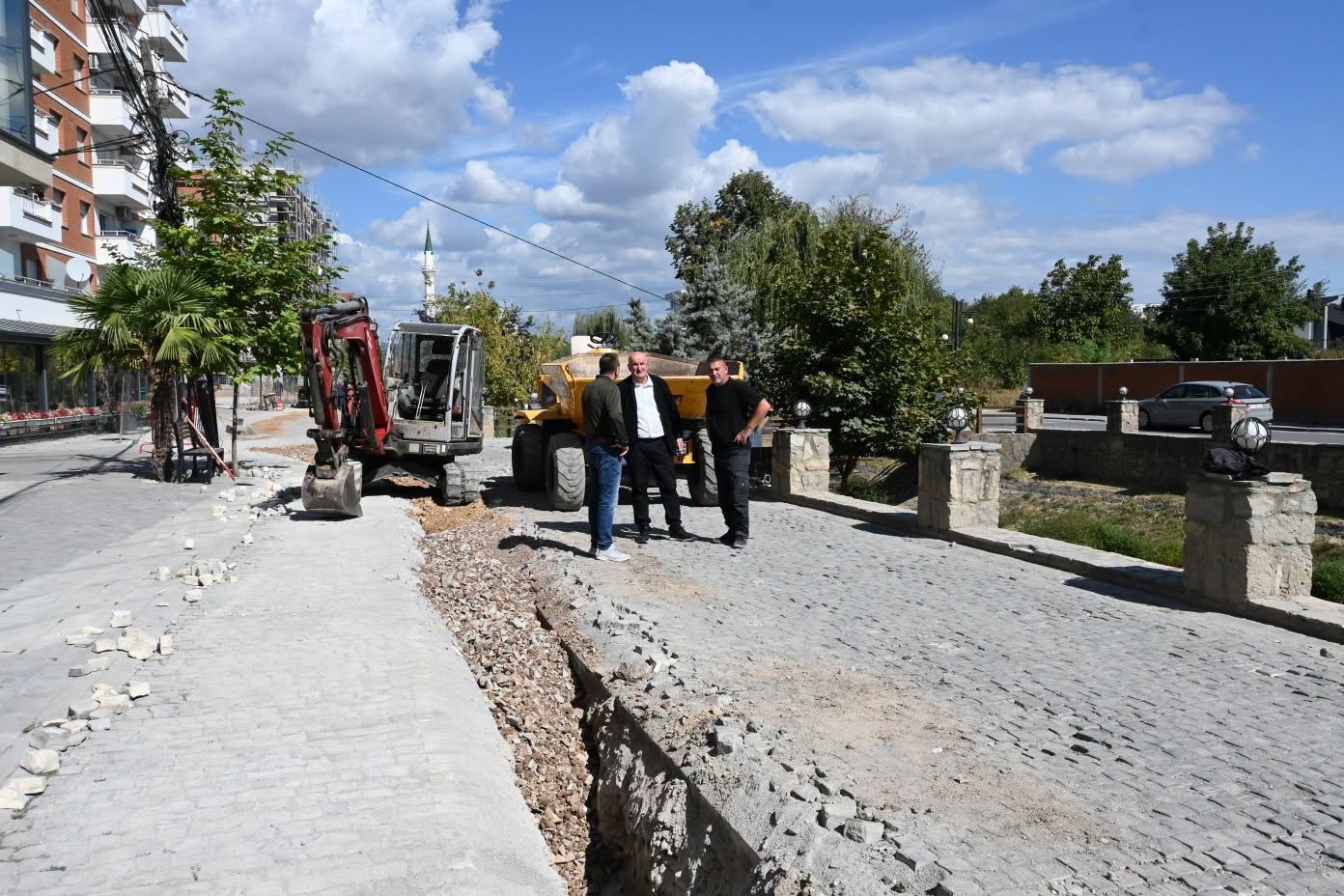 Filluan punimet për zëvendësimin e gypit të asbest betonit në pjesët e mbetura të qytetit të Vitisë
