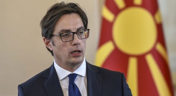 Stevo Pendarovski thotë se ideja për shkëmbimin e territoreve mes Kosovës dhe Serbisë nuk ka ‘vdekur’ ende