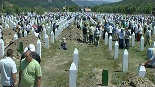 Parlamenti Evripian: Njohja e gjenocidit në Srebrenicë është hap themelor në rrugën e Serbisë drejt anëtarësimit në BE