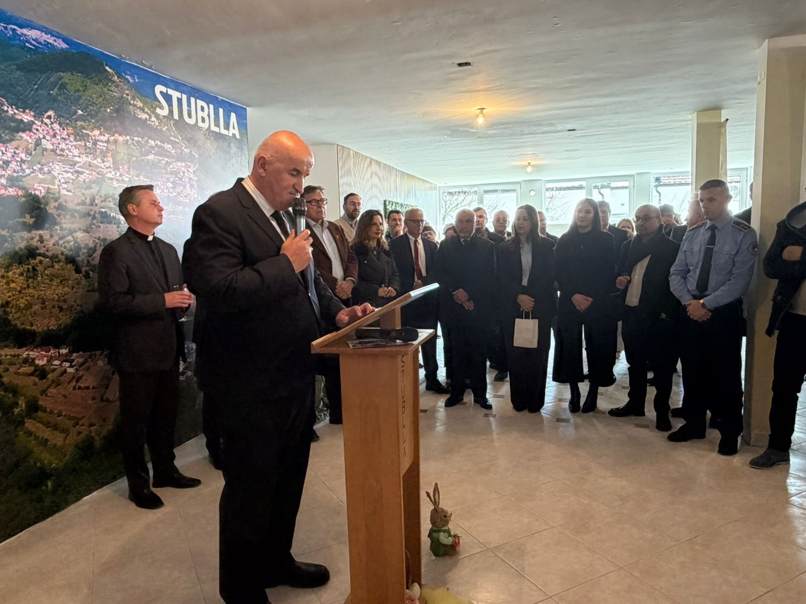 Kryetari i Komunës së Vitisë  Sokol Haliti  ka qëndruar në Stubëll me rastin e festës së Pashkëve