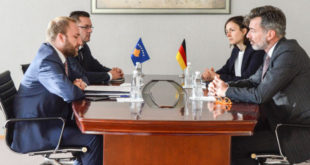 Ministri Tahiri takoi ambasadorin e Gjermanisë, z. Held