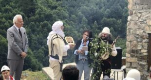 Zymer U. Neziri: TAKIMET E HOTIT TË KUJIT DHE FESTIVALI VII I LAHUTËS 2025