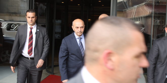 Ka dështuar takimi i kryetarëve të pesë partive politike parlamentare të Kosovës