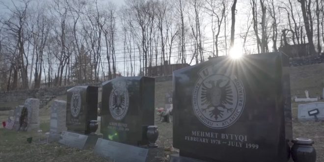 Kryetari i Kosovës Thaçi përkujton vëllezërit Bytyqi