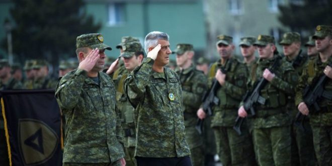 Kryetari Thaçi për nder të 12- vjetorit të Pavarësisë së Kosovës do t'u drejtohet ushtarëve të FSK-së