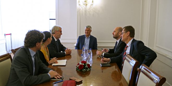 Kryetari Thaçi, ka pritur në takim lamtumirës zëvendësshefin dhe ushtrues i detyrës së shefit të misionit të EULEX