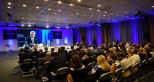 Kryetari Hashim Thaçi, në “Dubrovnik Forum“, ka zhvilluar një takim me diplomatin amerikan, Hoyt Braien Yee