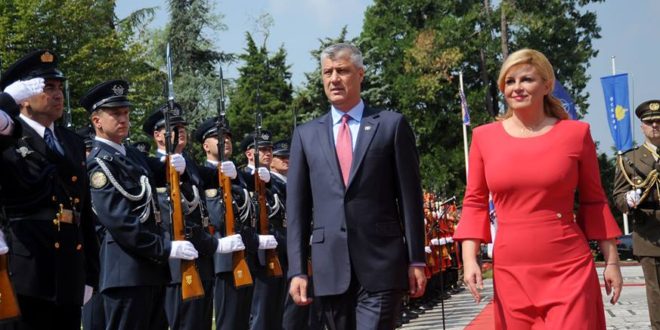 Kryetari i Kosovës, Hashim Thaçi, është pritur me nderimet më të larta shtetërore në Kroaci