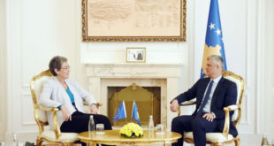 Kryetari i vendit, Hashim Thaçi, ka pritur eurodeputeten Ulrike Lunaçek në takimin e saj të fundit si raportuese për Kosovën