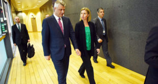 Mogerini: Vizat për Kosovën pasi të miratohet marrëveshja për demarkacionin me Malin e Zi