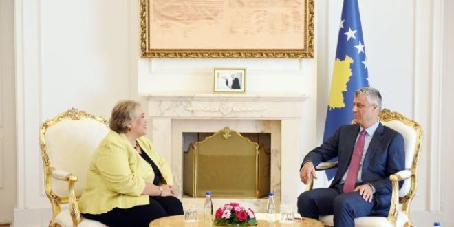 Kryetari Thaçi bisedoi me shefen e re të EULEX-it në Kosovë, Aleksandra Papadopulu