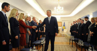Kryetari i Kosovës, Hashim Thaçi ka emëruar sot 25 prokurorë të rinj të shtetit