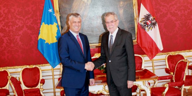 Kryetari i Kosovës, Hashim Thaçi, ka biseduar me kryetarin e Austrisë Alexander Van der Bellen