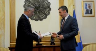 Kryetari, Hashim Thaçi i ka dorëzuar sot kryetarit të Kuvendit, Kadri Veseli, projektligjin për FSK-në