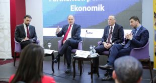 Hoxhaj takon prodhuesit vendorë: Ekonomia dhe sektori privat, prioriteti ynë