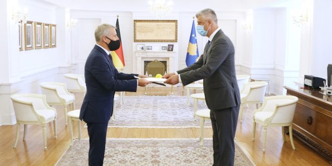 Kryetari Thaçi pranon letrat kredenciale nga ambasadori i ri i Gjermanisë në Kosovë, Jörn Rohde