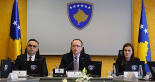 Qeveria e Kosovës i ndan 1.2 miliardë euro për rimëkëmbjen ekonomike të vendit pas pandemisë