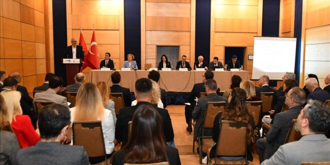 Në Tiranë është mbajtur konferenca ndërkombëtare me temë: “Marrëdhëniet Turqi-Shqipëri, e kaluara, e tashmja dhe e ardhmja”