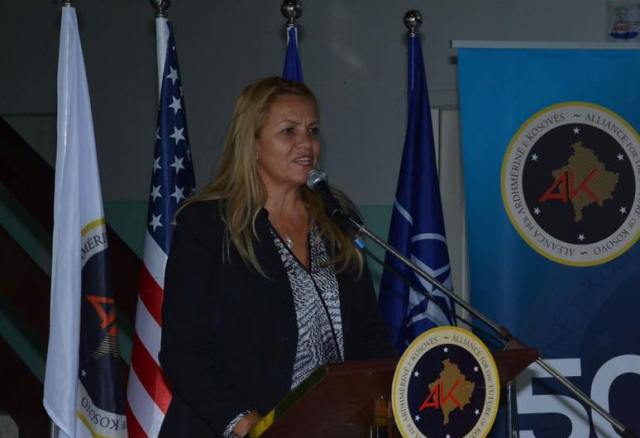 Time Kadrijaj  VV po jeton me ëndrra  ndërsa qytetarët me çmime të rritura dhe paga të ulëta