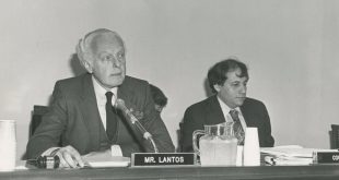 Universiteti i Gjakovës i jep titullin “Doctor Honoris Causa” - Post mortem ish Kongresistit Thomas Peter ‘Tom’ Lantos