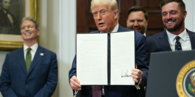 Trump rrit tarifat doganore për dhjetëra vende – Serbia goditet rëndë, Shqipëria dhe Kosova jashtë listës