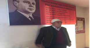 Veterani i UÇK-së, Enver Thaqi e uron, Halilin Krasniqin, prindin e dy dëshmorëve të kombit në ditëlindjen e 85-të