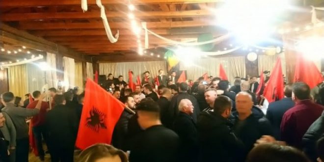 Shqiptarët e bashkuar në Mal të Zi fitojnë komunën e Tuzit