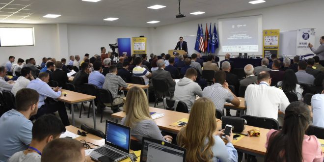 Sot u hap tryeza shkencore: Konferenca nacionale CERT dhe DPR, organizuar nga UBT