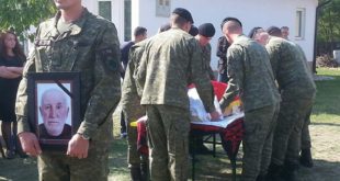 Varroset me nderime të larta veterani dhe ish-ushtari I UÇK-së Ukë Ukaj