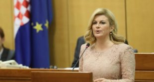 Kryetarja kroate, Kolinda Grabar-Kitaroviç do të rikandidojë sërish për të parën e Kroacisë