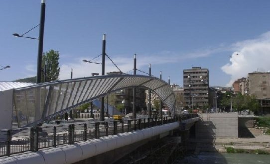 Bahtiri: Ura e Ibrit do të hapet së shpejti dhe hapjen e saj nuk mund ta kushtëzoj askush
