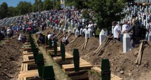 Përkujtohen 3. 176 boshnjakët myslimanë të Prijedorit të vrarë e të masakruar nga forcat serbe më 31 maj të vitit 1992