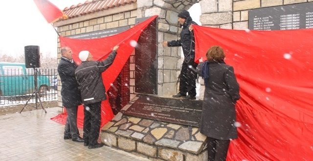 Në fshatin Vërboc të Drenasit zbulohet pllaka përkujtimore e 42 dëshmorëve dhe 280 martirëve