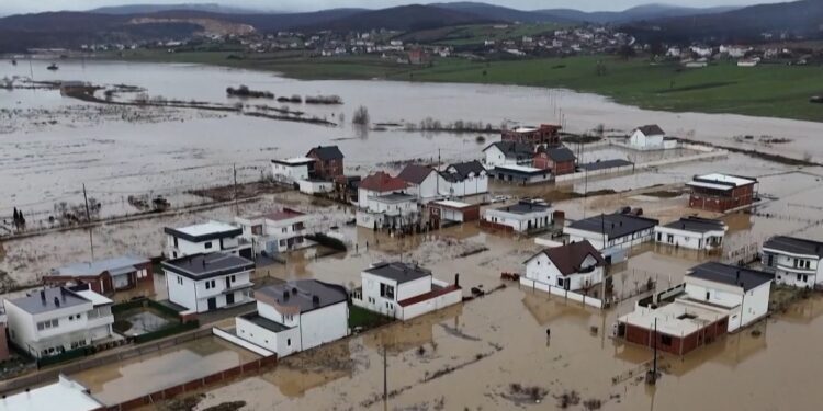 Vërshimet në Kosovë marrin vëmendjen e mediave ndërkombëtare  Reuters publikon pamje me dron