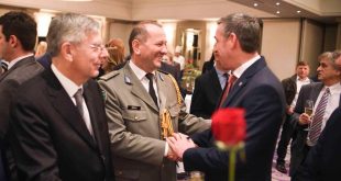 Kryetari i Kuvendit të Kosovës, Kadri Veseli, ka biseduar me shqiptarët që jetojnë në Kroaci