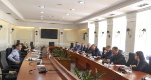 Dështoi sërish takim i partive politike për hartimin e një platforme të përbashkët në bisedime me Serbinë