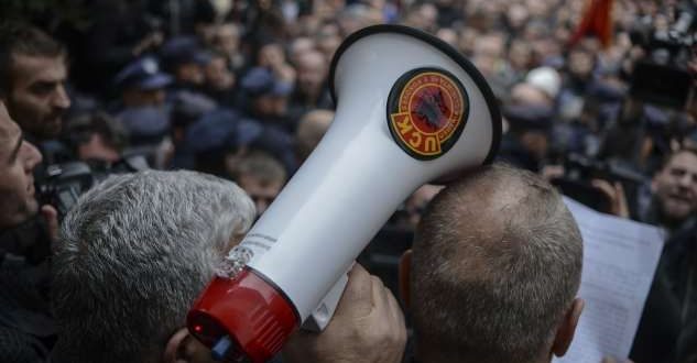 Veteranët e UÇK-së do të protestojnë sot, për mos trajtim të barabartë me kategoritë e tjera sociale në Ligjin e ri për paga