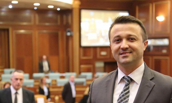 Veton Berisha  Do ta mbështesë çdo mandatar që siguron 60 vota