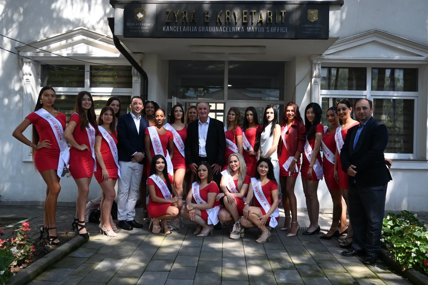 Kryetari Haliti mirëpriti pjesëmarrëset e  Miss Freedom of the World 2026 