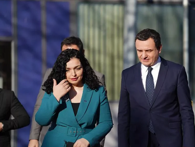Fushatë pa nisur zyrtarisht  Diaspora kthehet në  front beteje  mes Kurtit dhe Osmanit