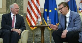Vuçiq kërkon që FSK-ja në Veri të Kosovës të mos lëviz pa pëlqimin e NATO-s dhe kryetarëve të 4 komunave serbe