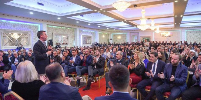 Kryetari i PDK-së, Kadri Veseli: Mitrovica është e shenjtë, aq sa është për secilin i shenjtë flamuri kombëtar