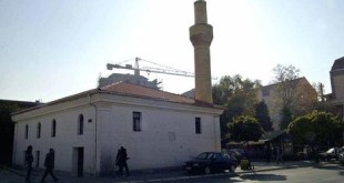 Prokuroria e Nishit: Përdhosja me grafite e Xhamisë në qytetin e Nishit nuk është vepër penale